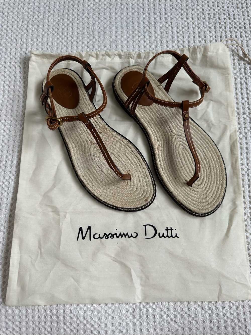 Massimo Dutti Tan Brown Leather T-Strap Sandals